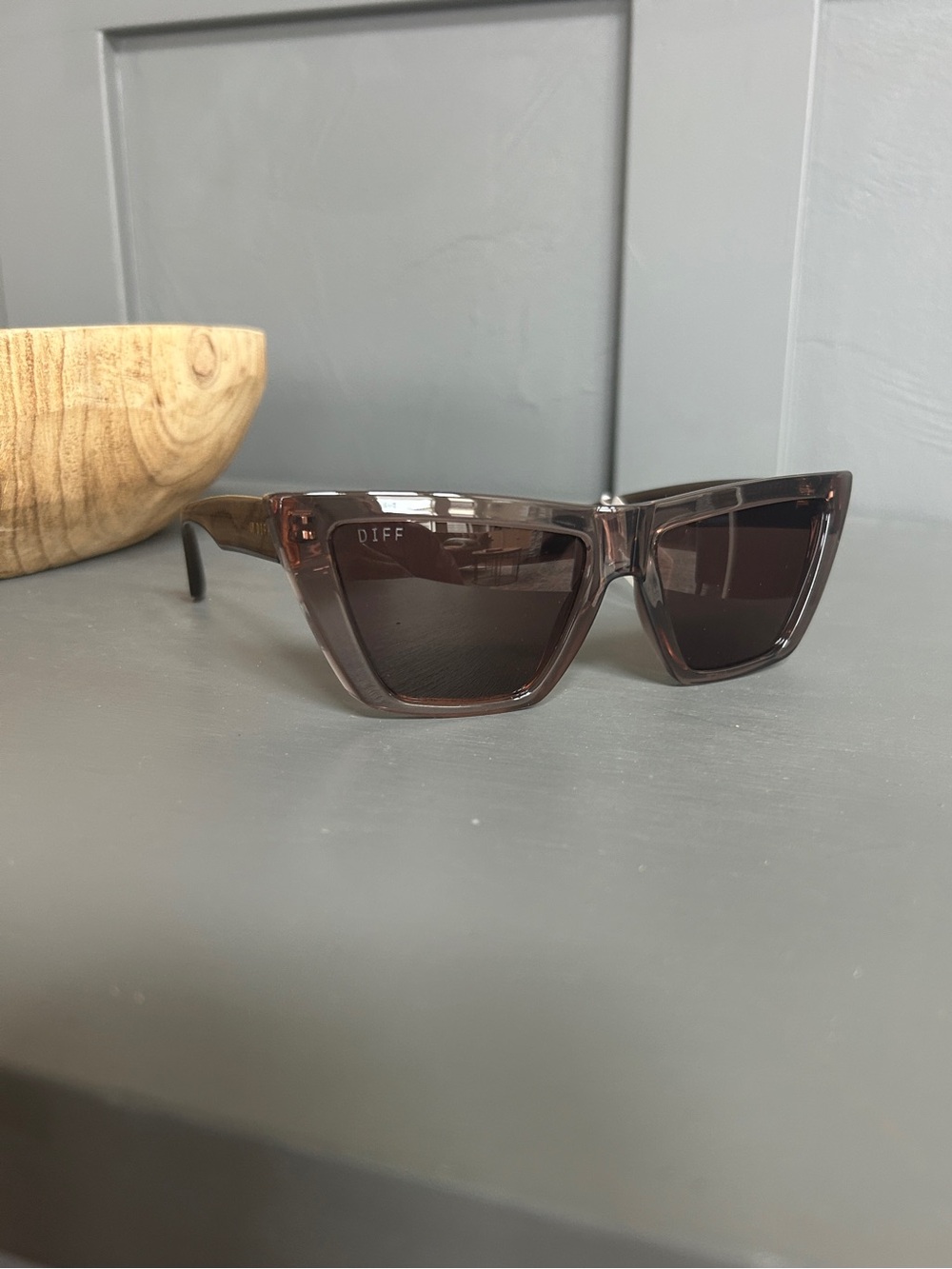 NWT Diff Winona Square Sunglasses - Picture 3 of 4